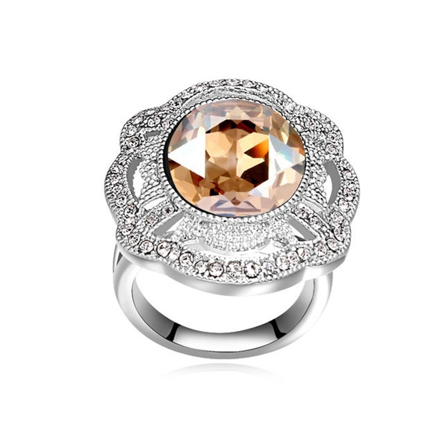 Picture of Big Flower  Crystal Mosaic Ring