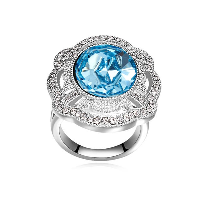 Picture of Big Flower  Crystal Mosaic Ring