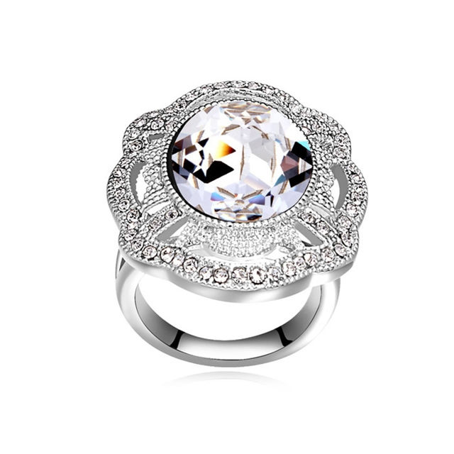 Picture of Big Flower  Crystal Mosaic Ring