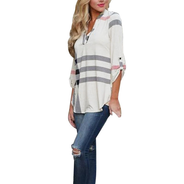 Picture of Fashion Plaid Printed V-Neck 3/4 Sleeve Top